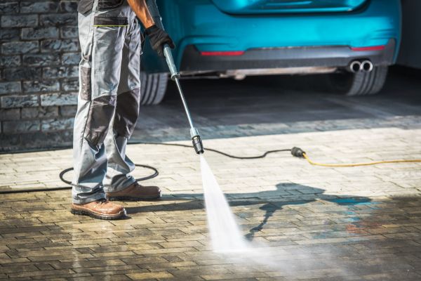 Driveway Pressure Washing in Chula Vista
