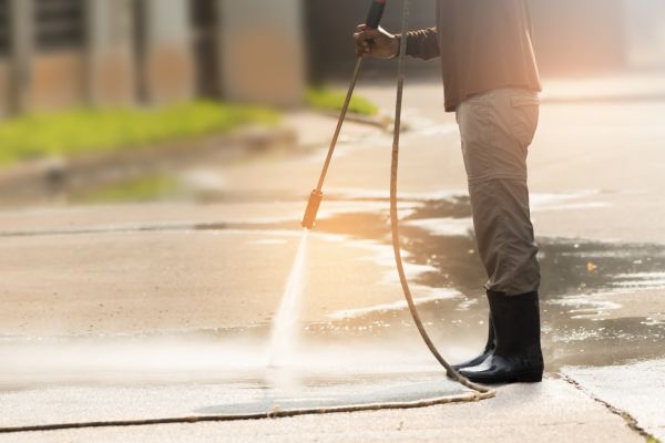 Residential Concrete Cleaning in Chula Vista