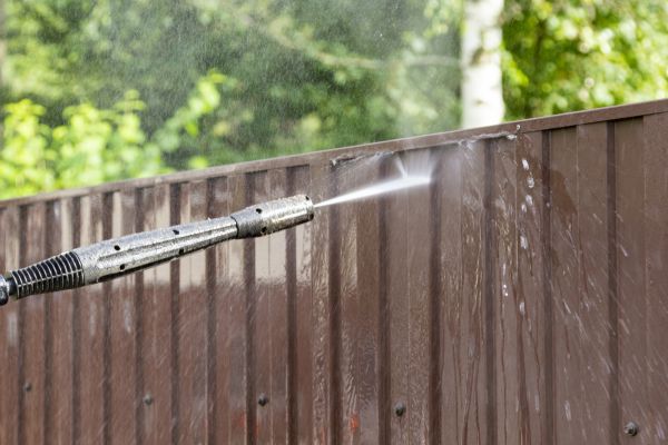 Cost of Vinyl Fence Cleaning in Chula Vista
