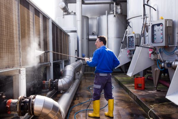 Business Pressure Washing in Chula Vista