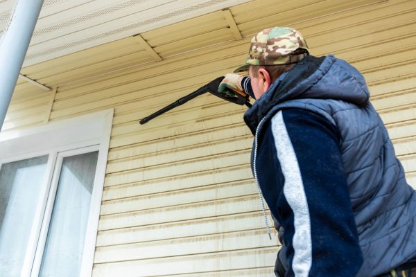Cost of Vinyl Siding Pressure Cleaning in Chula Vista