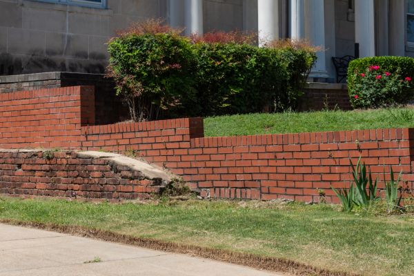 Cost of Retaining Wall Cleaning in Chula Vista