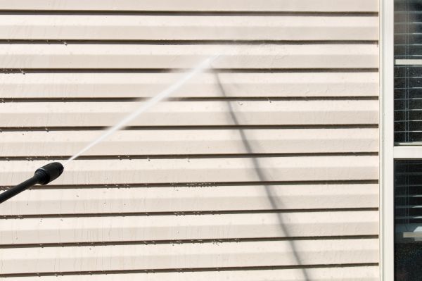 Cost of Apartment Power Washing in Chula Vista